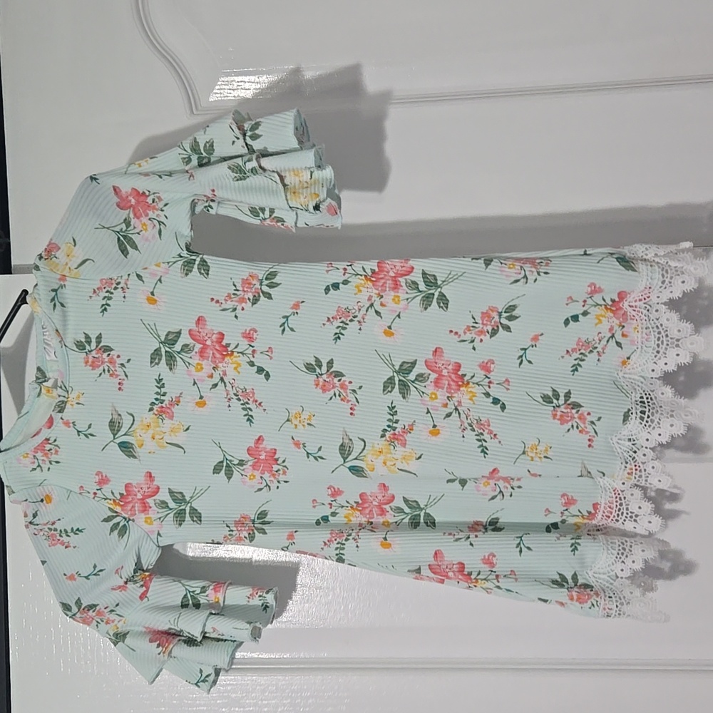 Girls floral dress